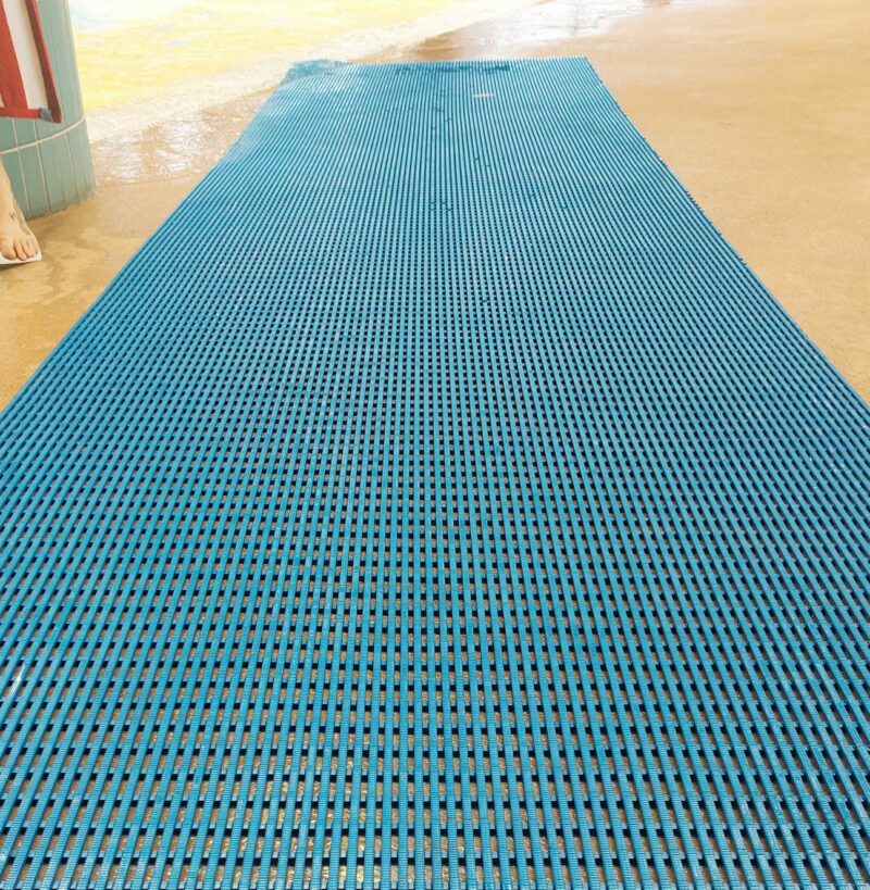 Heronair non slip swimming pool matting