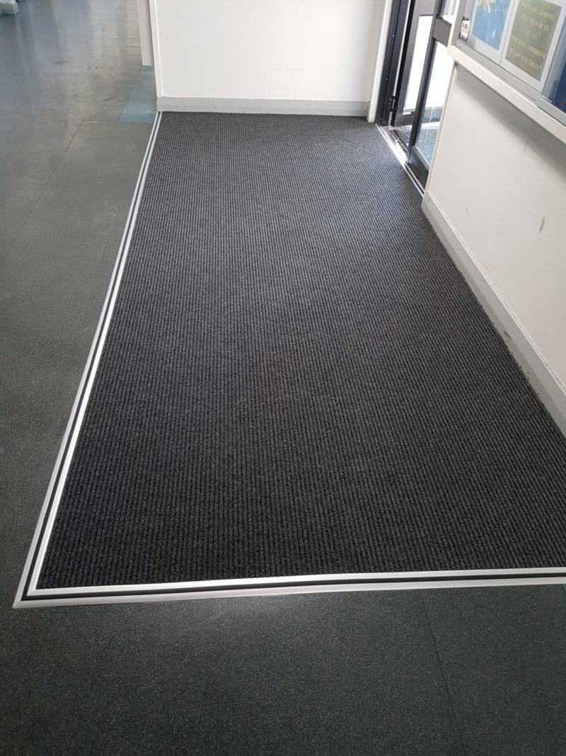 Slim Rib Carpet Inside