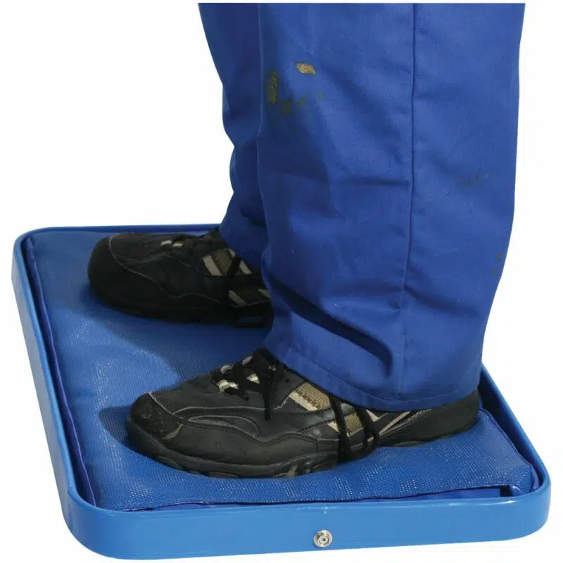 Disinfectant mat in a box