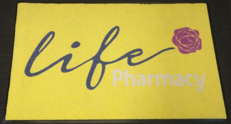Life Pharmacy Promo Plus Logo mat